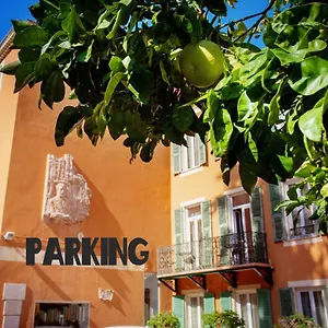 Restaurant Oasis מלון